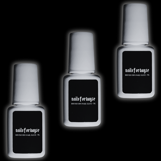 Brush On Nail Glue